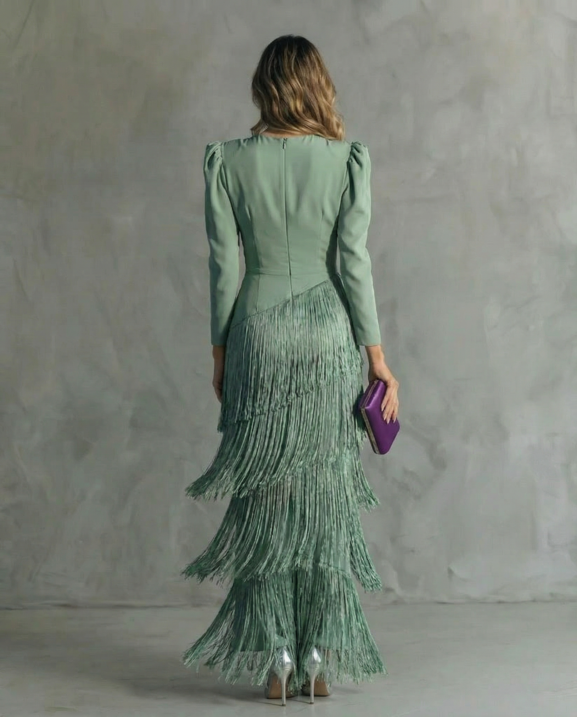 Clara™ | Elegante Vestido Midi con Flecos